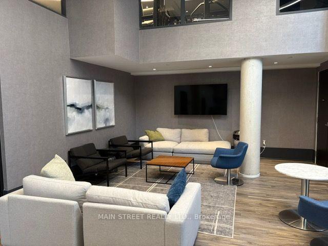 Photo 16 of Unit 1506, 185 Deerfield Road, Newmarket, Central Newmarket — HOMEH