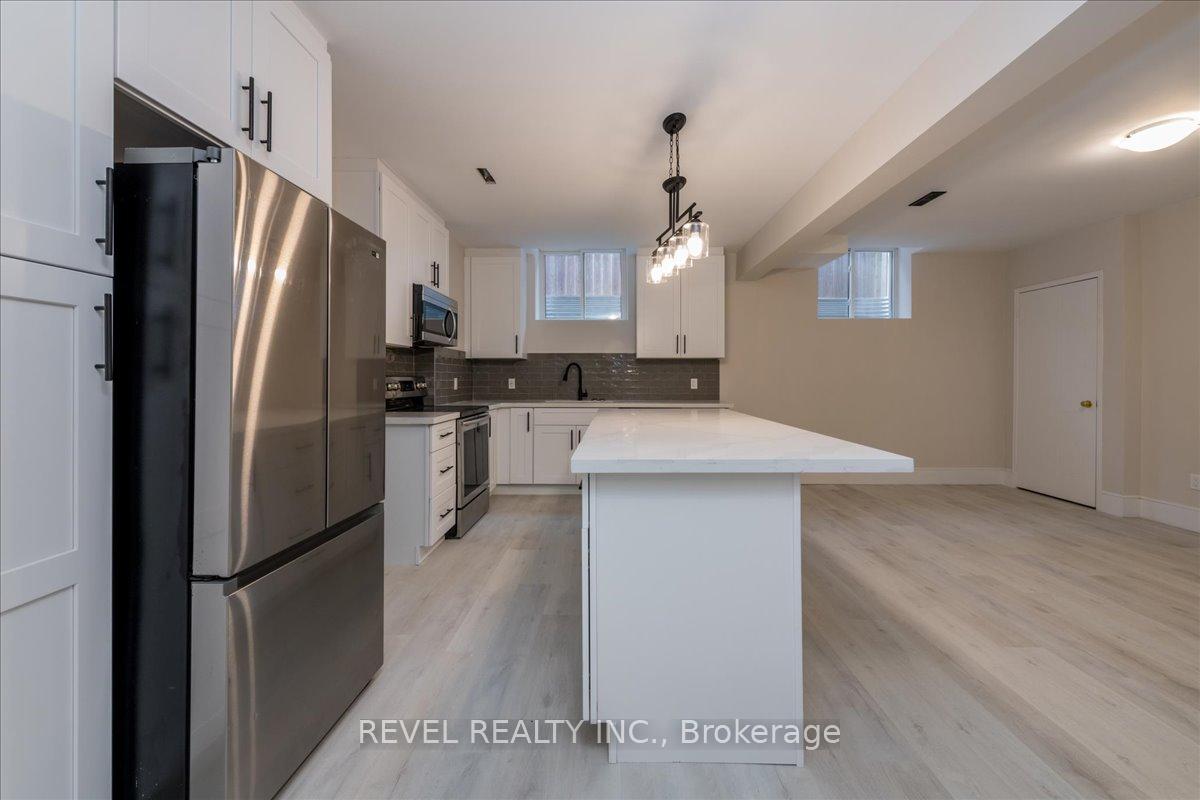 Photo 22 of 400 Big Bay Point Road, Barrie, Painswick North — HOMEH