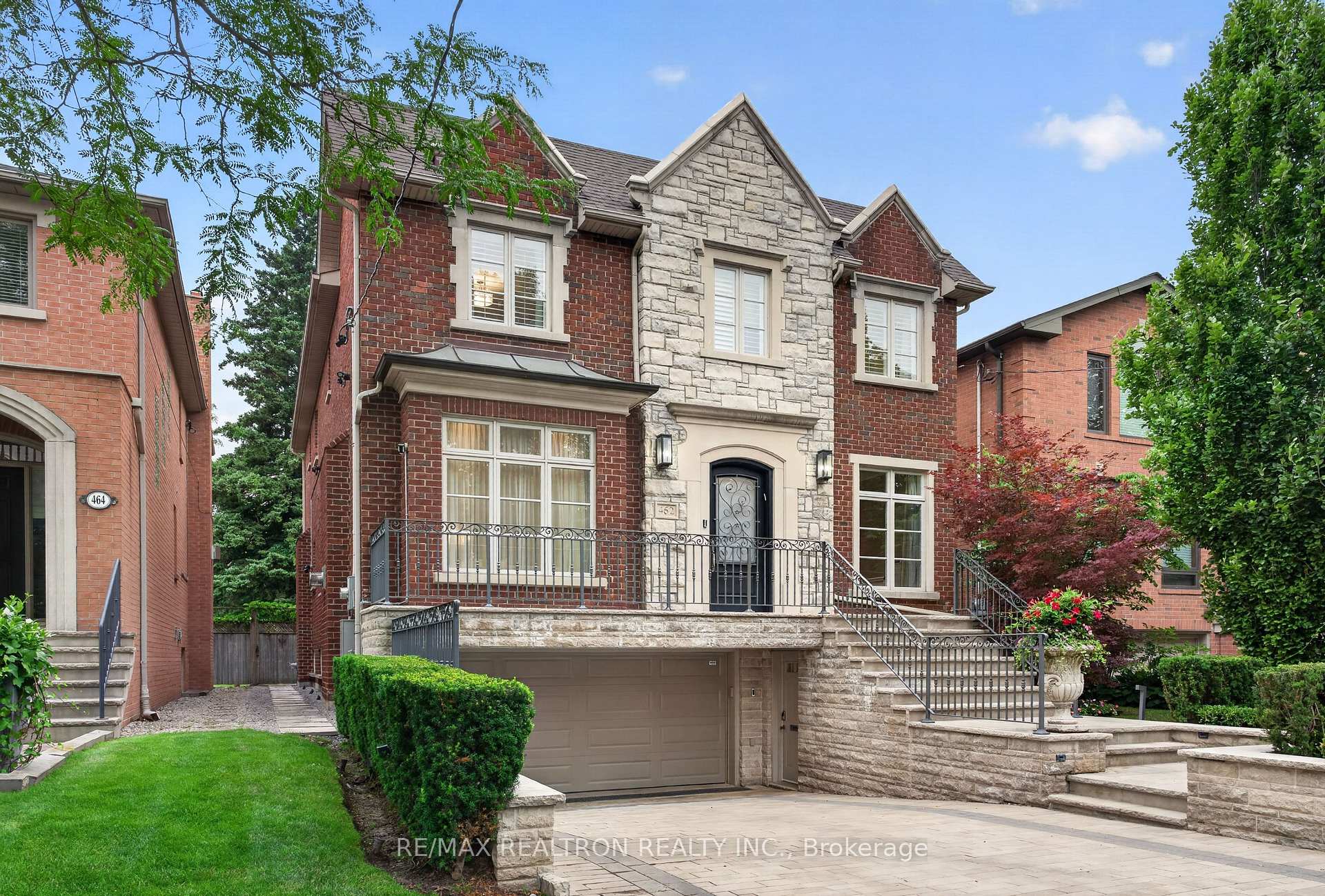 Photo 3 of 462 Fairlawn Avenue, Toronto, Bedford Park-Nortown — HOMEH
