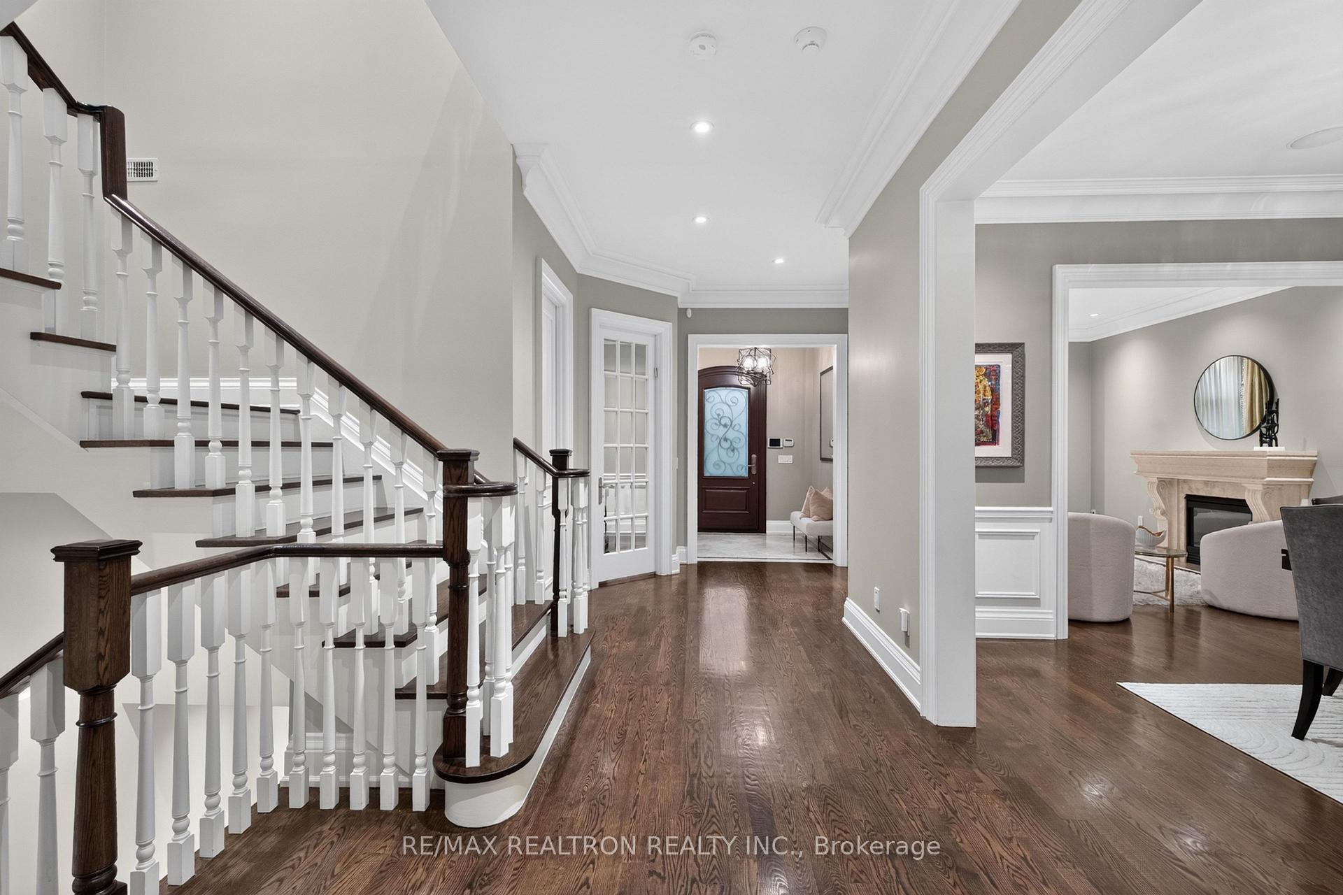 Photo 14 of 462 Fairlawn Avenue, Toronto, Bedford Park-Nortown — HOMEH