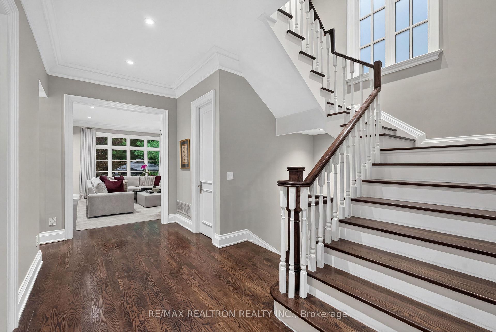 Photo 15 of 462 Fairlawn Avenue, Toronto, Bedford Park-Nortown — HOMEH