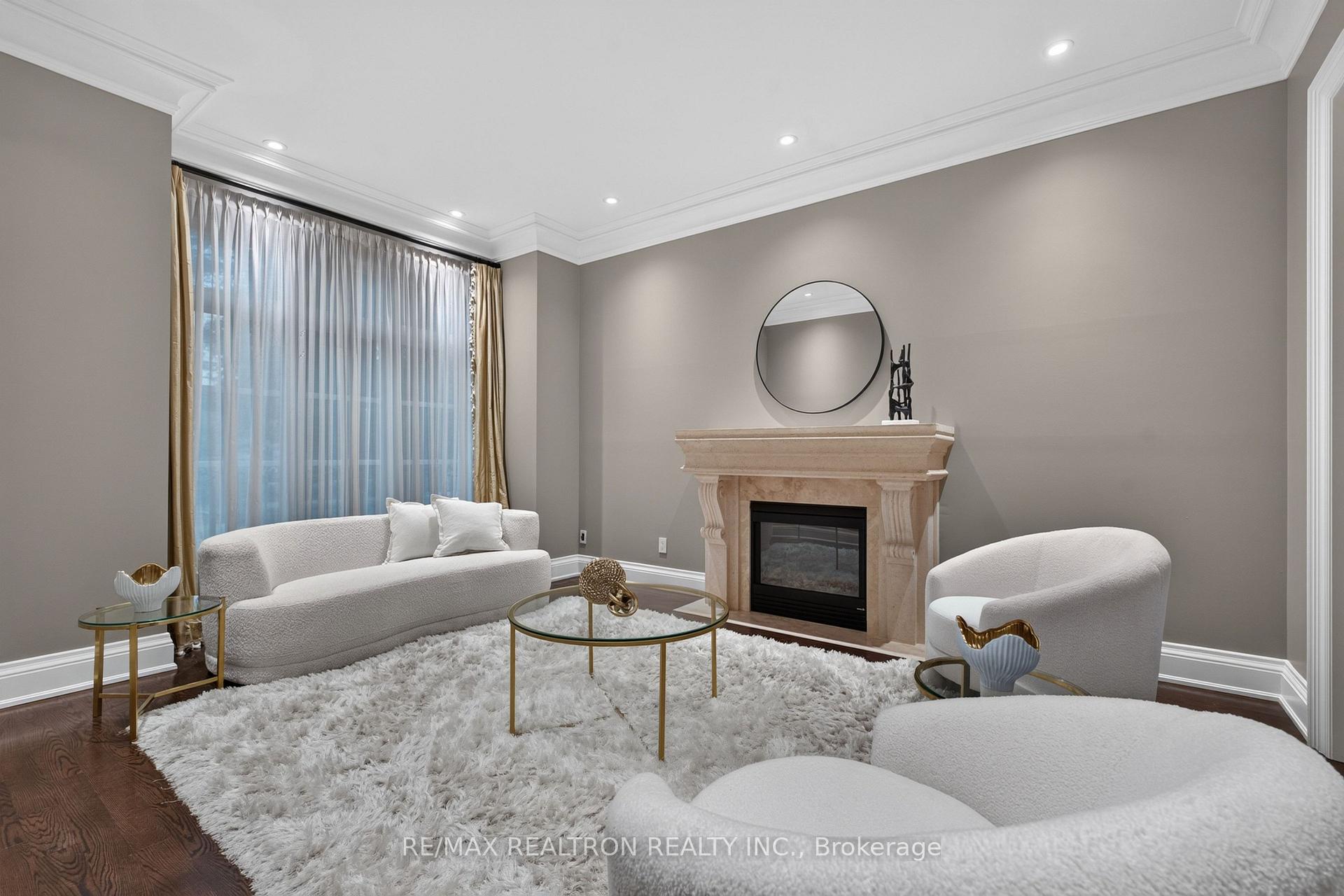 Photo 16 of 462 Fairlawn Avenue, Toronto, Bedford Park-Nortown — HOMEH