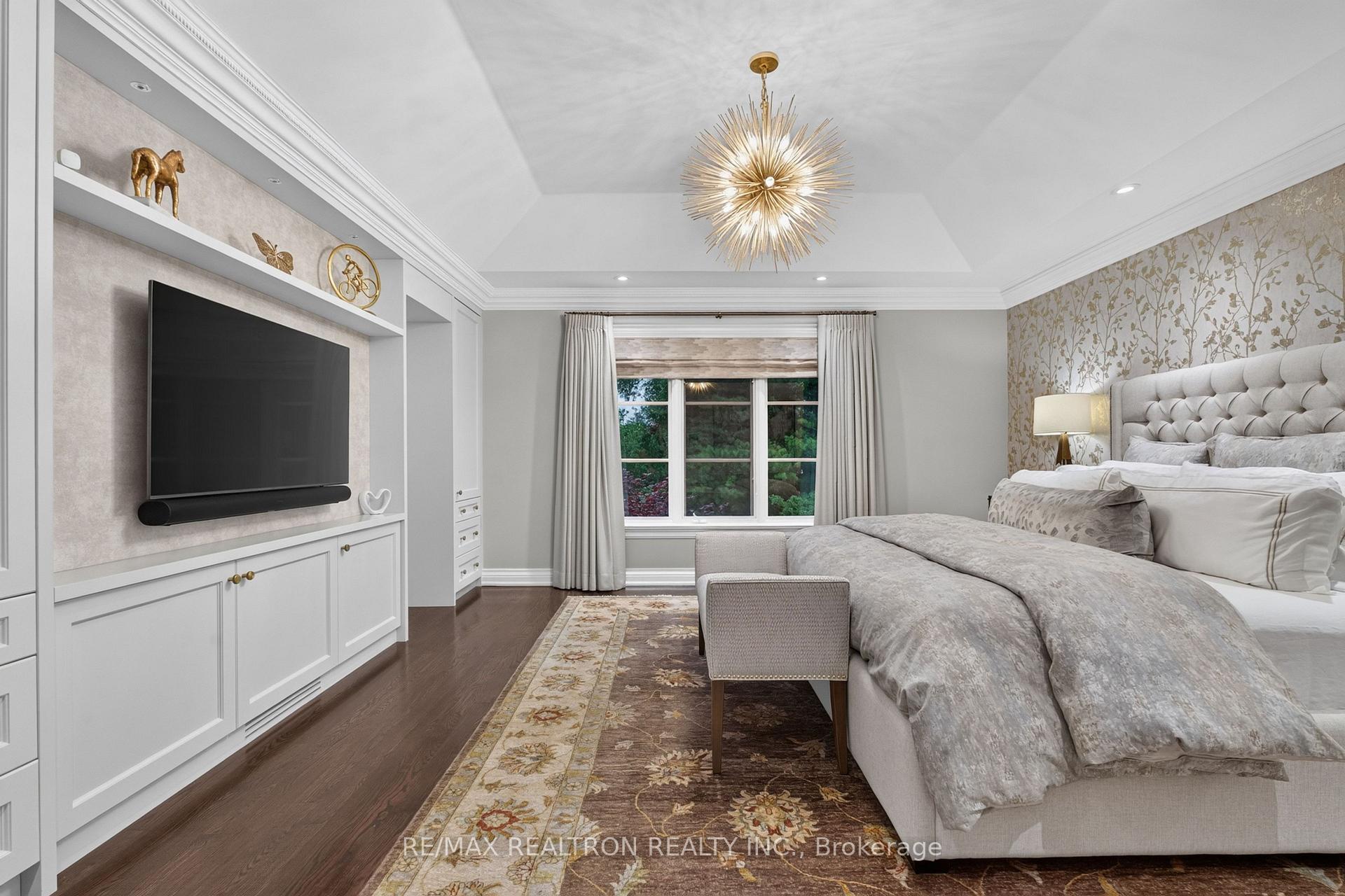 Photo 40 of 462 Fairlawn Avenue, Toronto, Bedford Park-Nortown — HOMEH