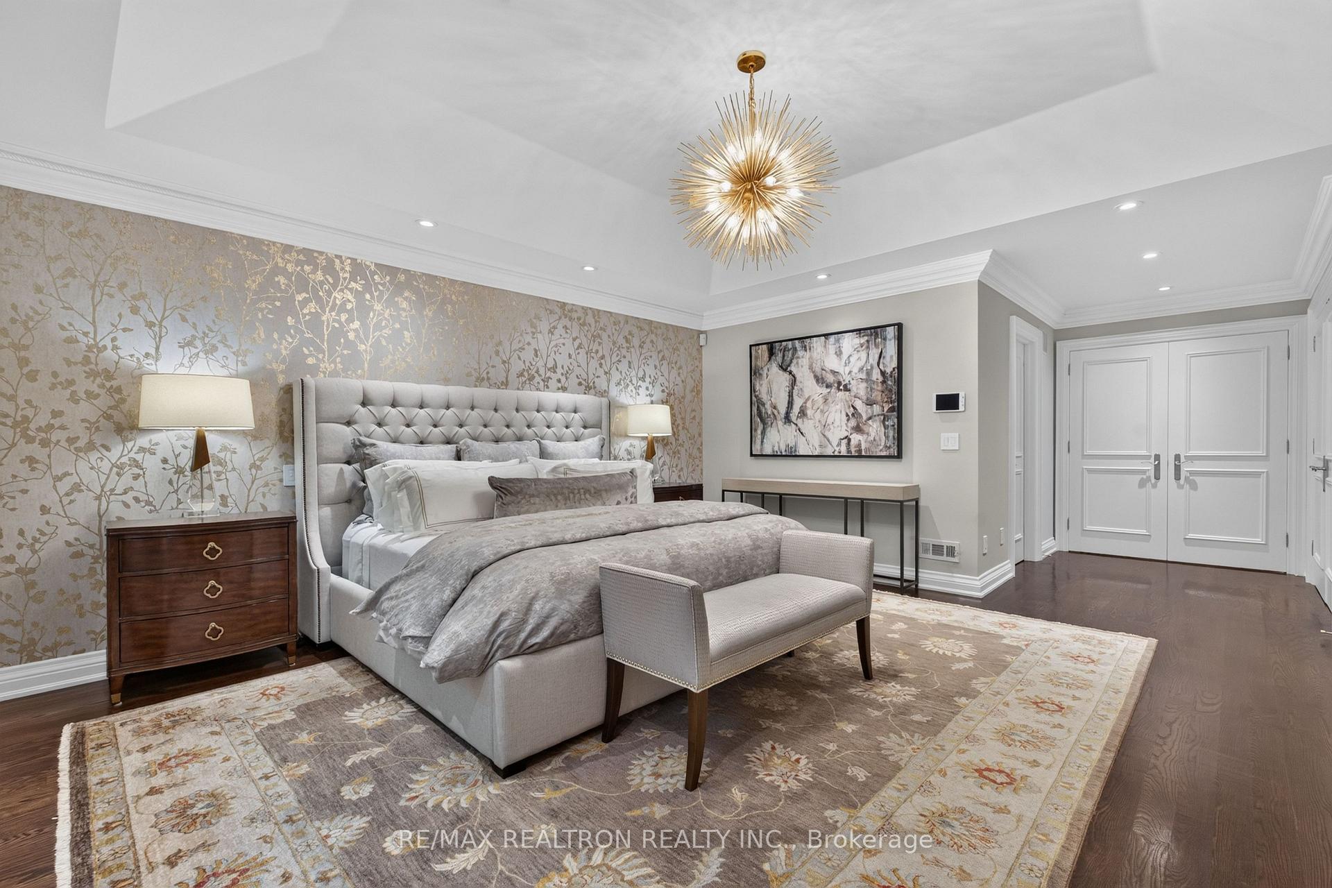 Photo 43 of 462 Fairlawn Avenue, Toronto, Bedford Park-Nortown — HOMEH