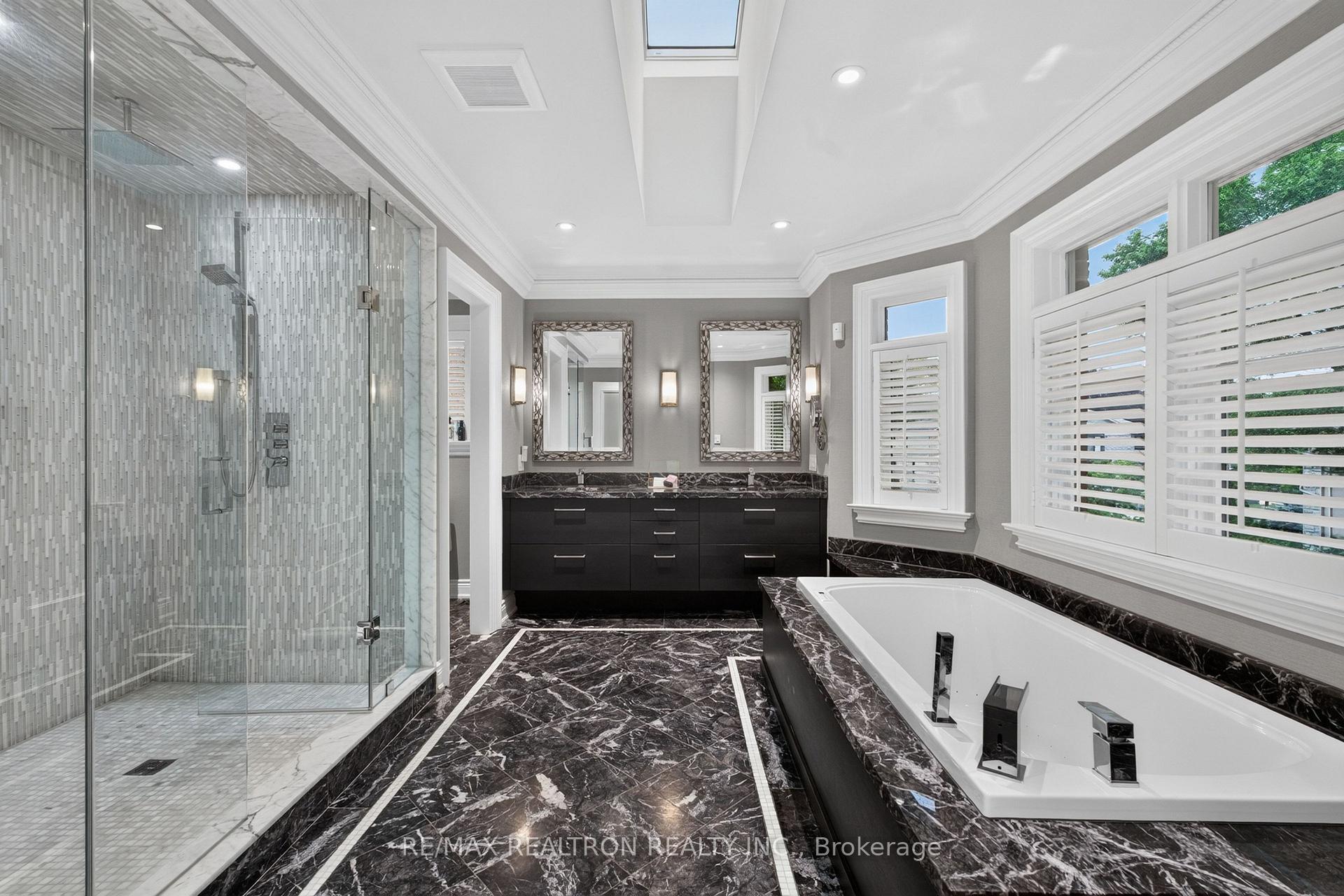Photo 44 of 462 Fairlawn Avenue, Toronto, Bedford Park-Nortown — HOMEH