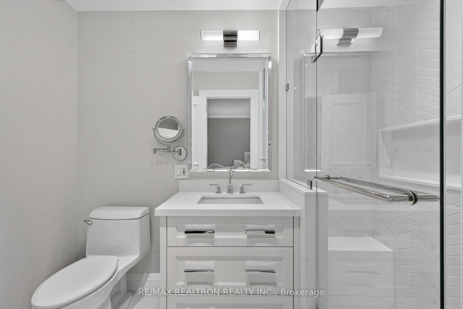 Photo 49 of 462 Fairlawn Avenue, Toronto, Bedford Park-Nortown — HOMEH