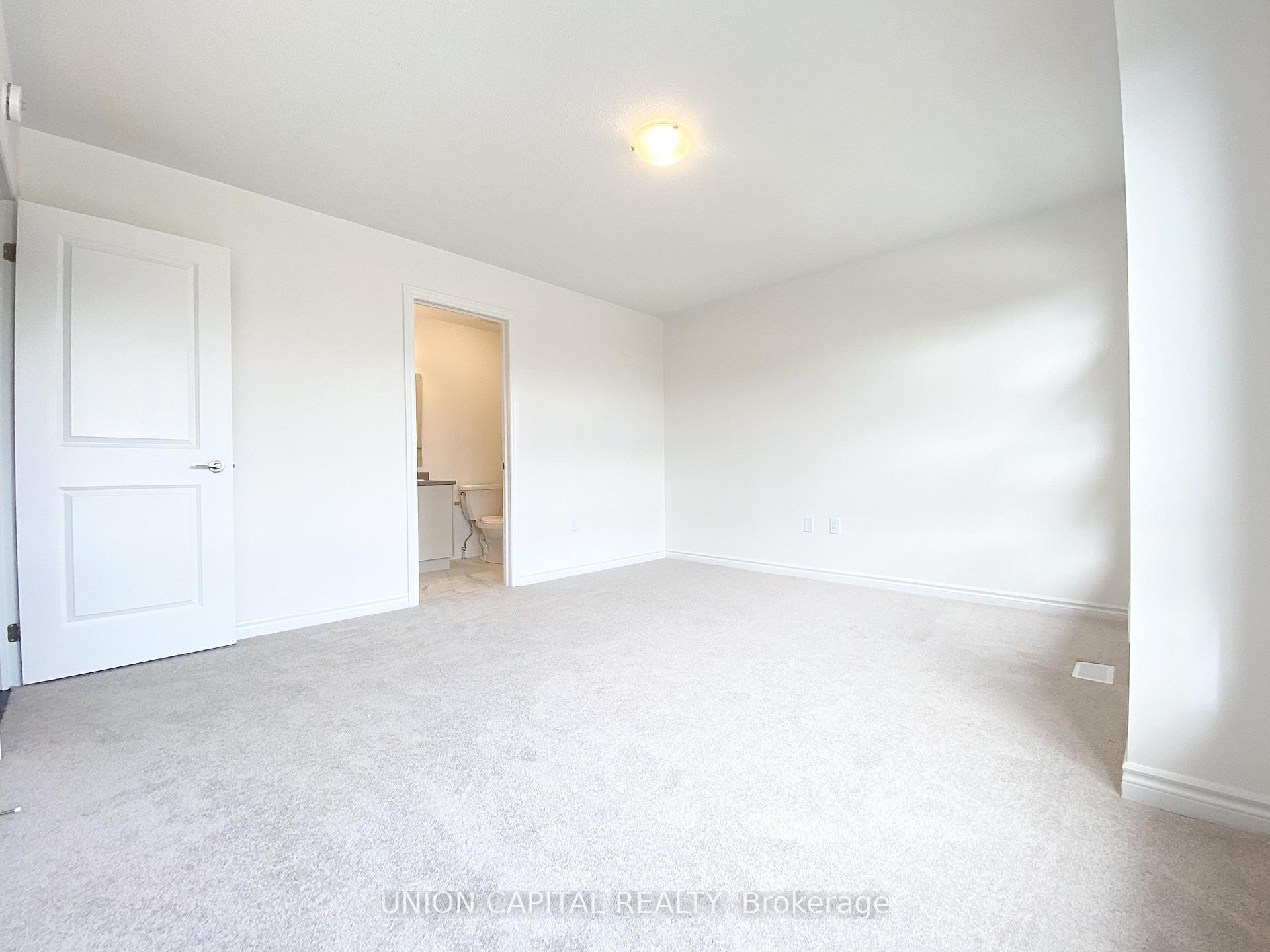 Photo 27 of 113 Shepherd Drive, Barrie, Rural Barrie Southeast — HOMEH
