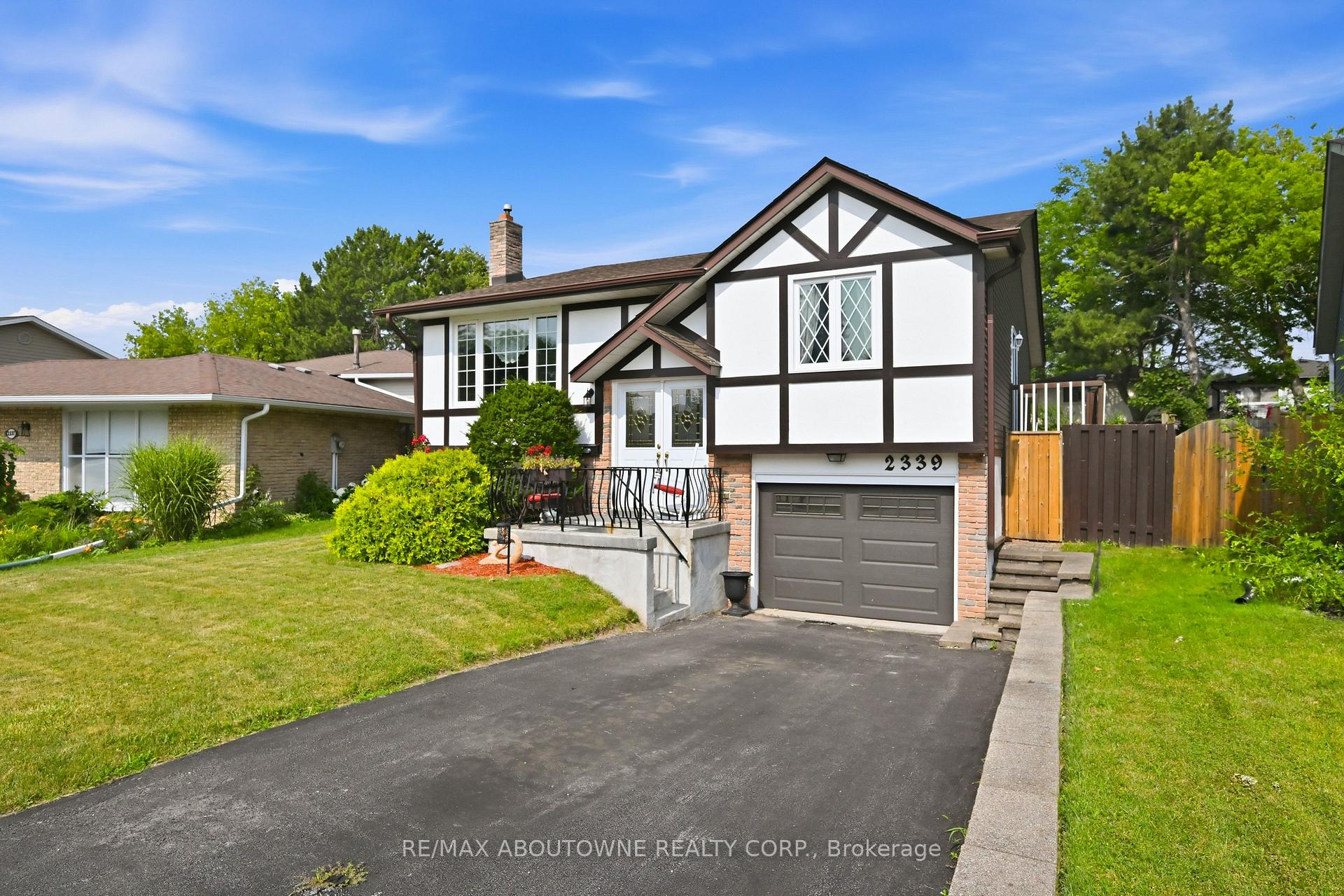 Photo 1 of 2339 Gillingham Drive, Burlington, Brant Hills — HOMEH