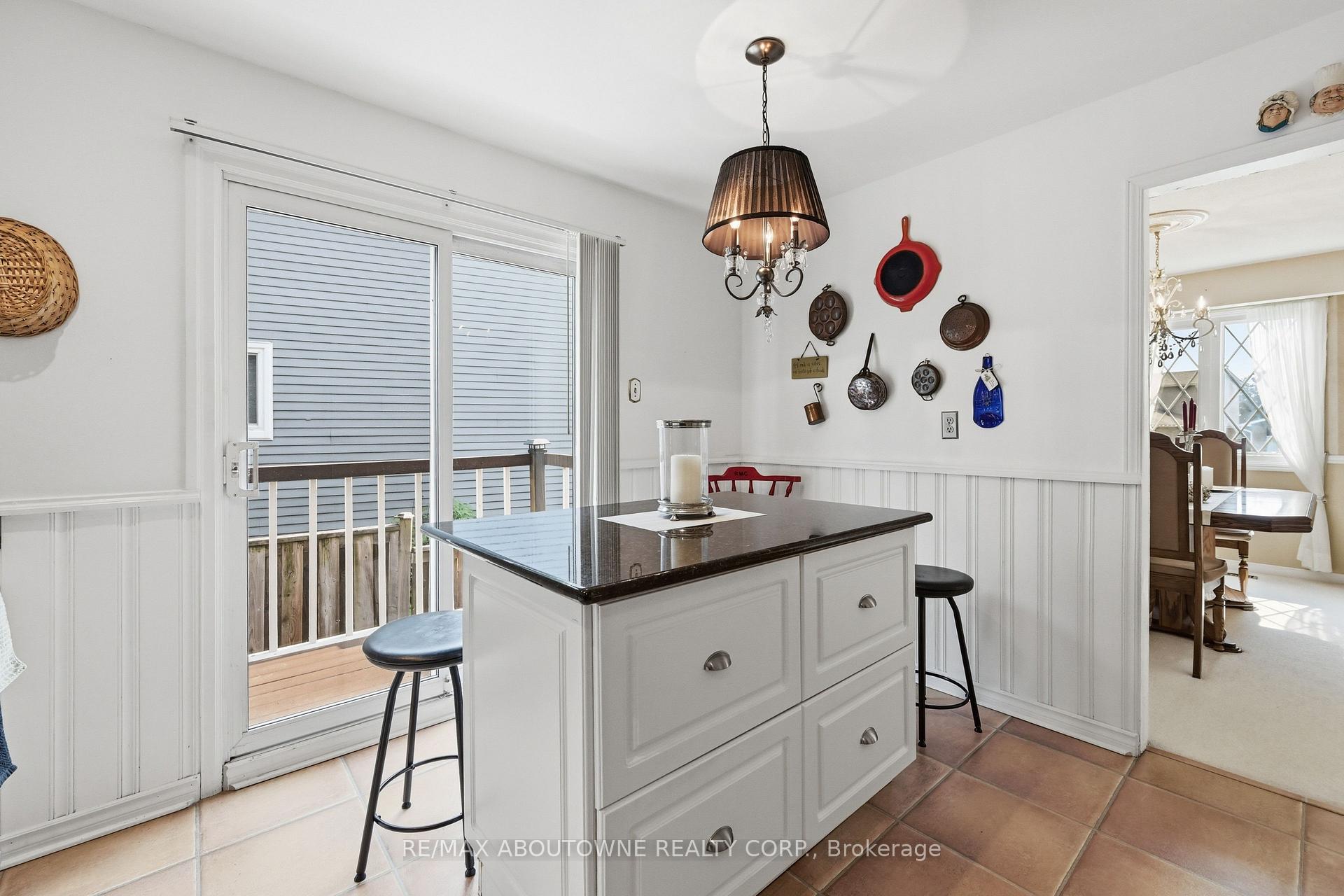 Photo 11 of 2339 Gillingham Drive, Burlington, Brant Hills — HOMEH