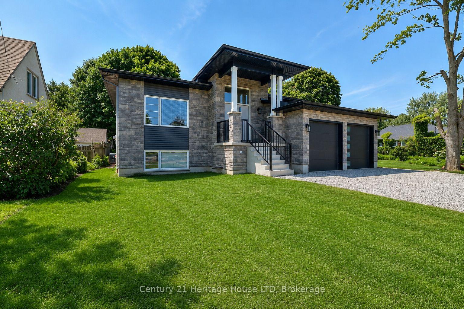 Photo of 336 Sugarloaf Street