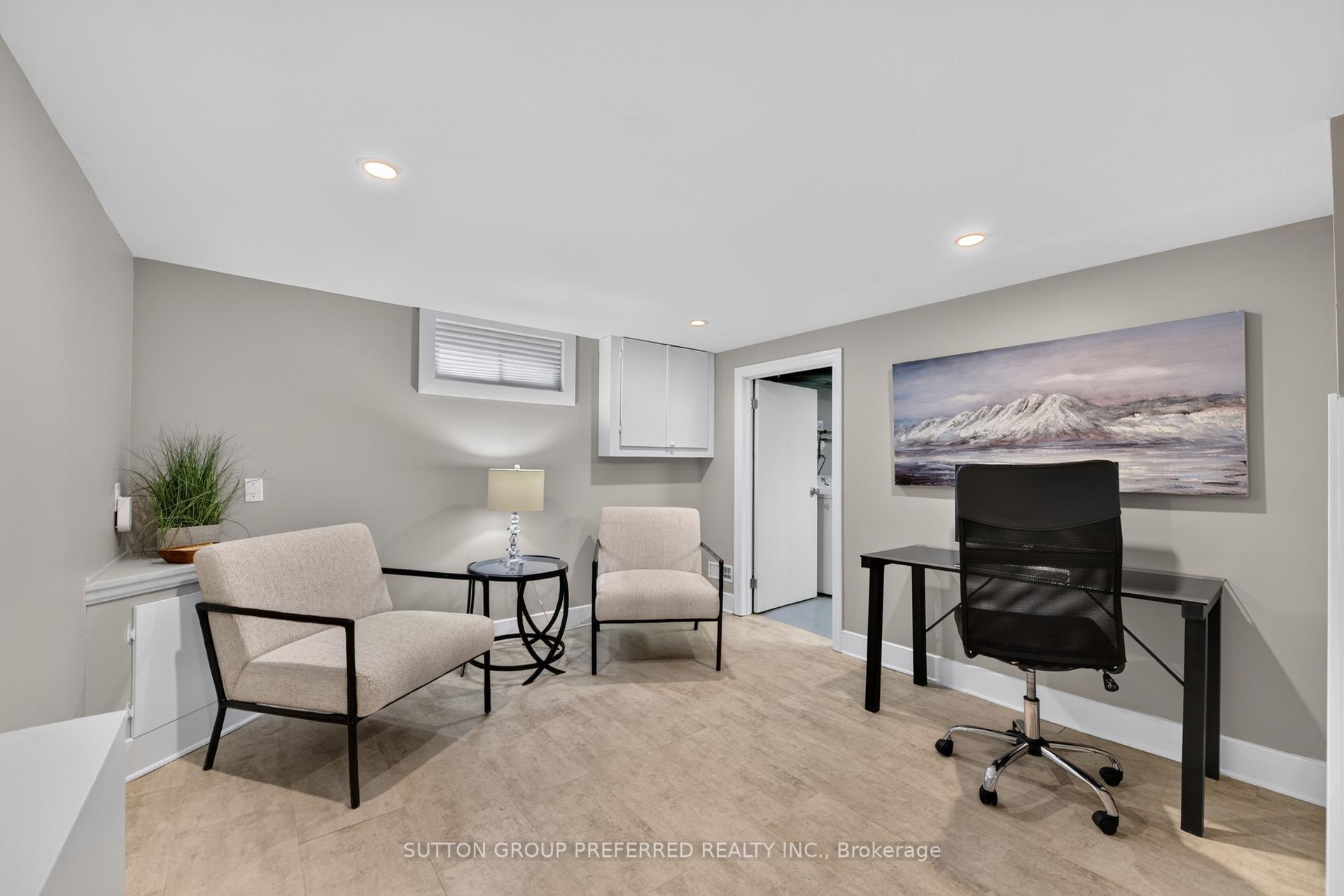 Photo 27 of 1271 Norman Avenue, London, South B — HOMEH