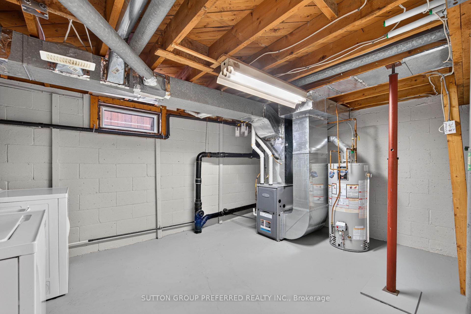 Photo 29 of 1271 Norman Avenue, London, South B — HOMEH