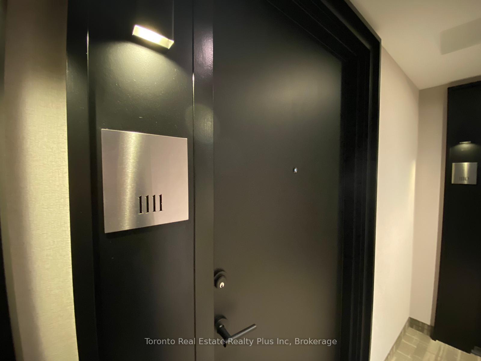 Photo 4 of Unit 1111, 125 Redpath Avenue, Toronto, Mount Pleasant West — HOMEH