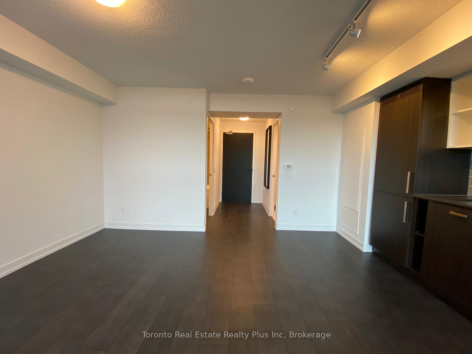 Photo 7 of Unit 1111, 125 Redpath Avenue, Toronto, Mount Pleasant West — HOMEH