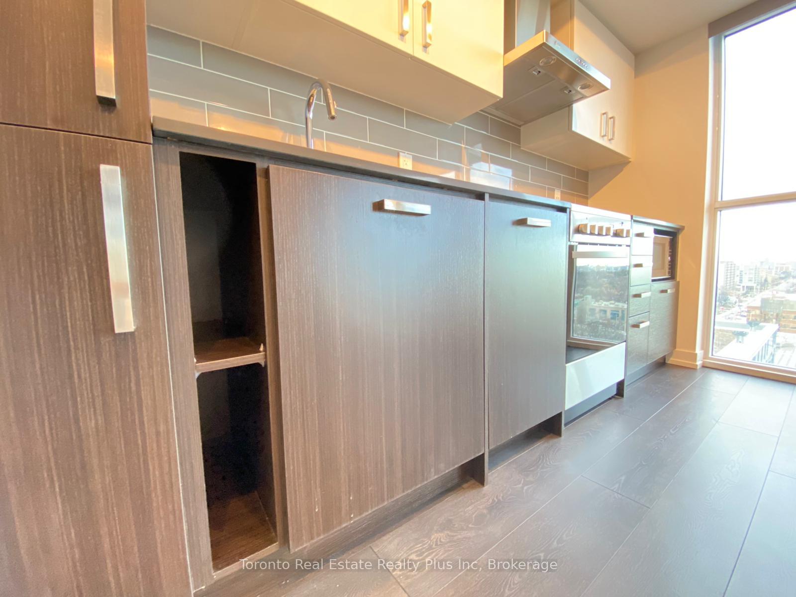 Photo 13 of Unit 1111, 125 Redpath Avenue, Toronto, Mount Pleasant West — HOMEH