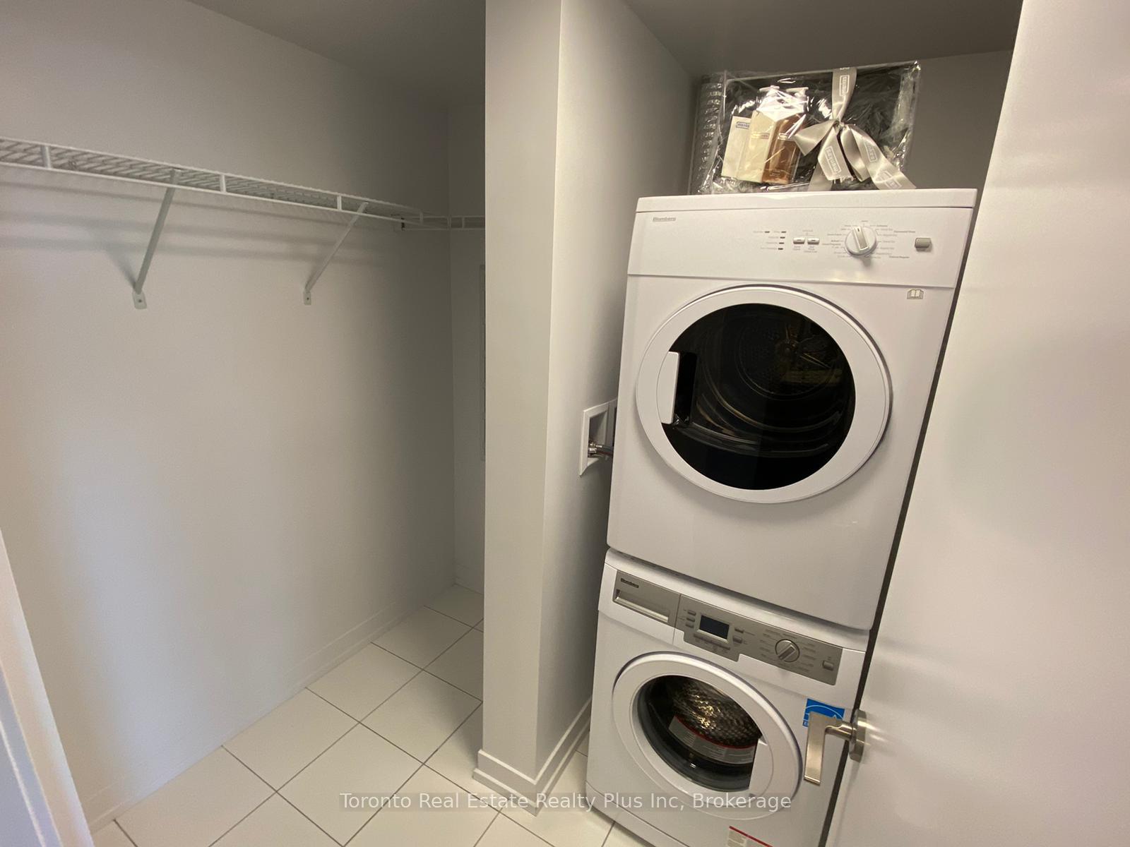 Photo 32 of Unit 1111, 125 Redpath Avenue, Toronto, Mount Pleasant West — HOMEH