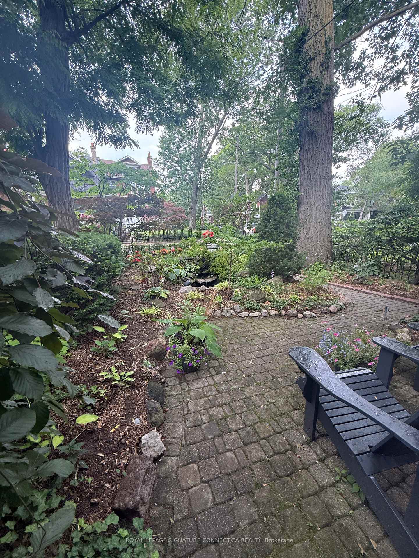 Photo 10 of Unit Lower, 185 Silver Birch Avenue, Toronto, The Beaches — HOMEH
