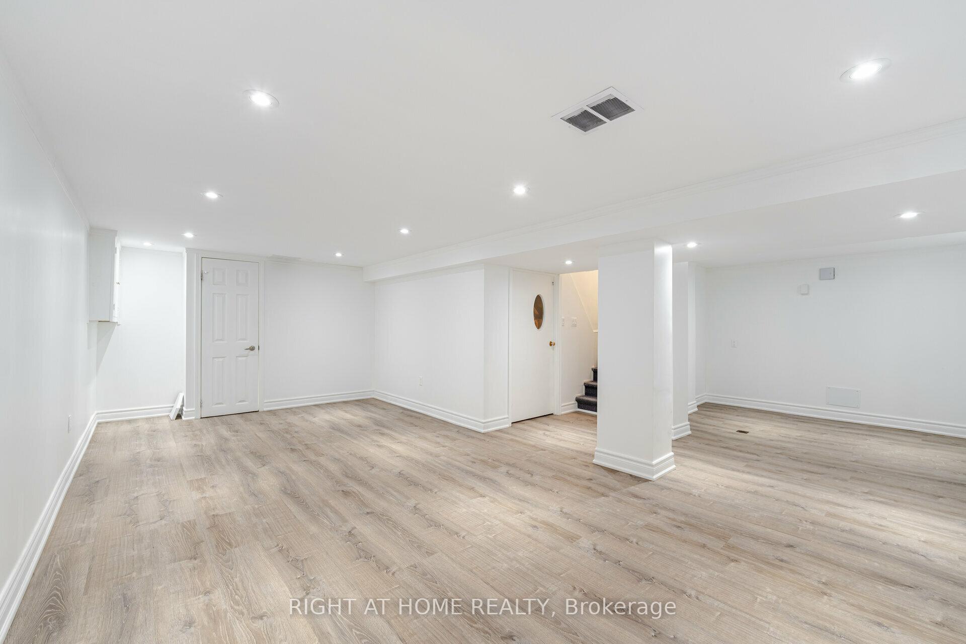 Photo 25 of 154 Martin Grove Road, Etobicoke, Islington-City Centre West — HOMEH