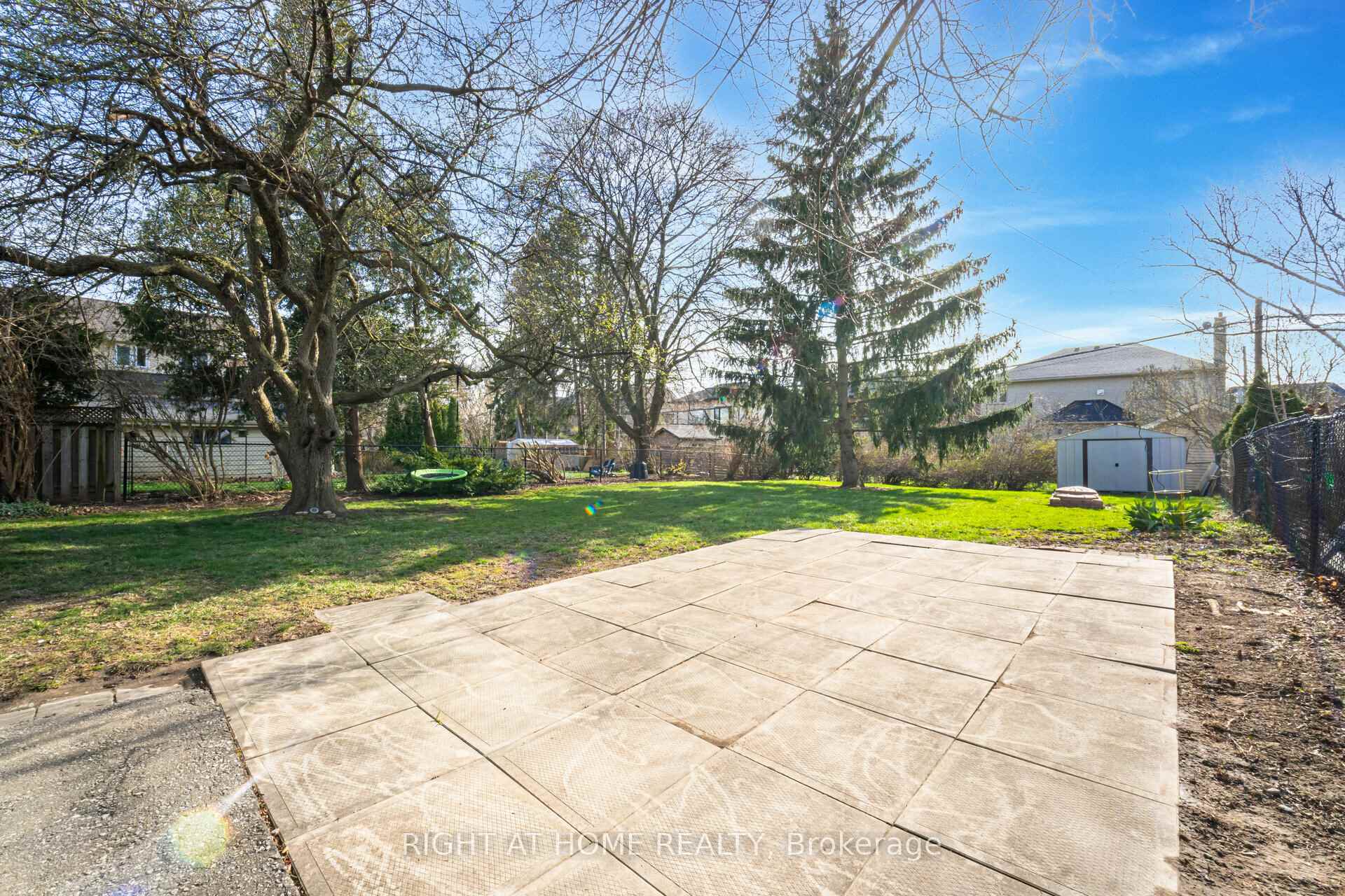 Photo 29 of 154 Martin Grove Road, Etobicoke, Islington-City Centre West — HOMEH