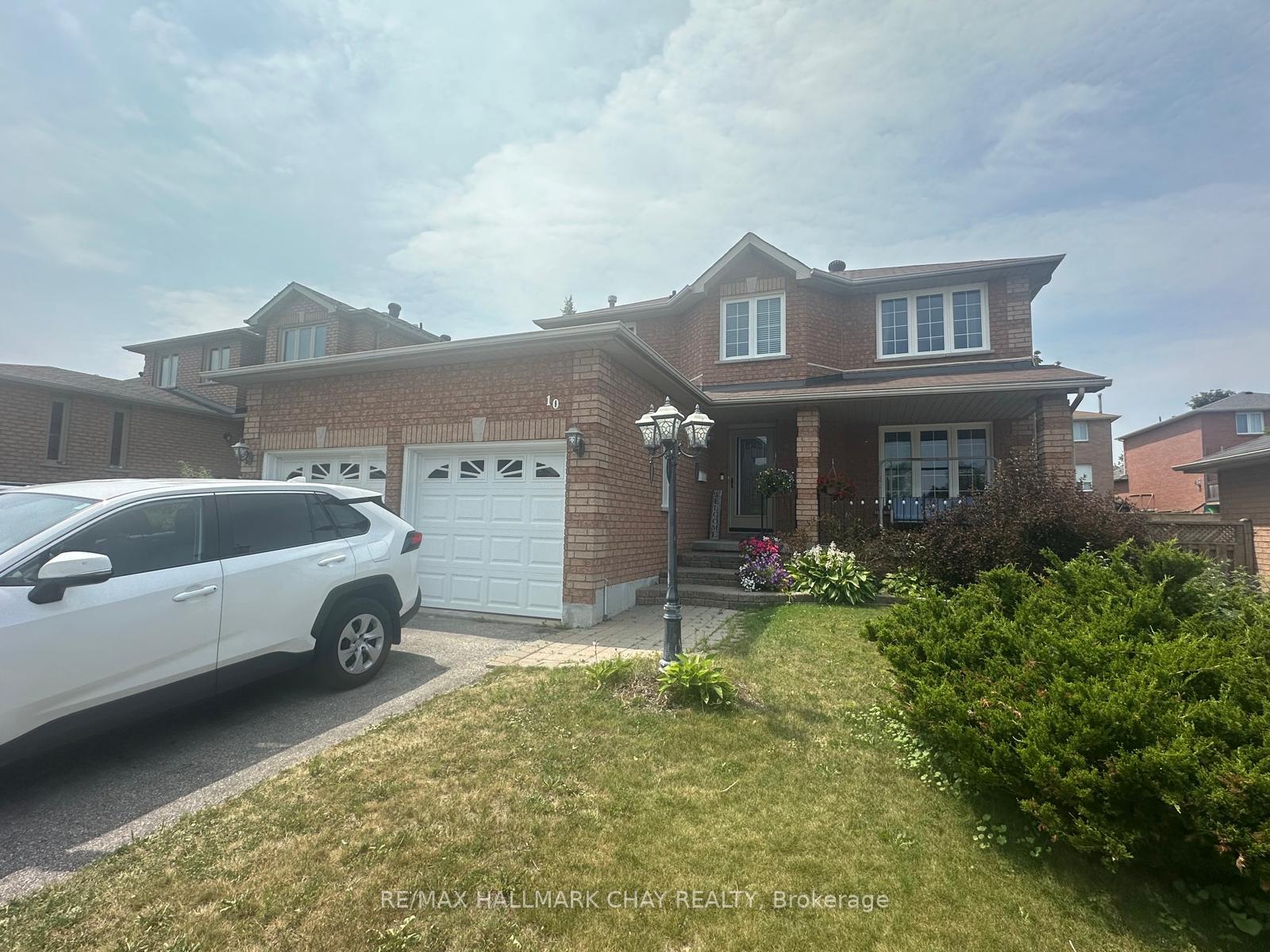 Photo 1 of 10 Longman Drive, Barrie, Northwest — HOMEH