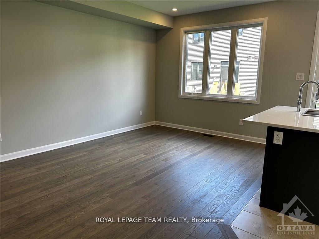 Photo 4 of 179 Shallow Pond Place, Ottawa, Avalon East — HOMEH