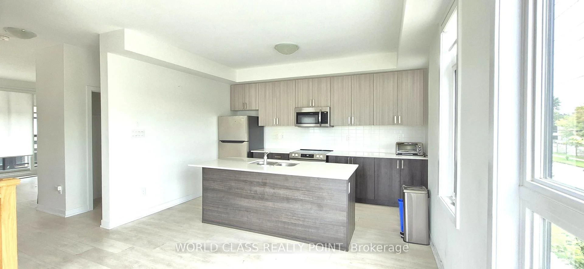 Photo 8 of Unit 1206, 1865 Pickering Parkway, Pickering, Village East — HOMEH