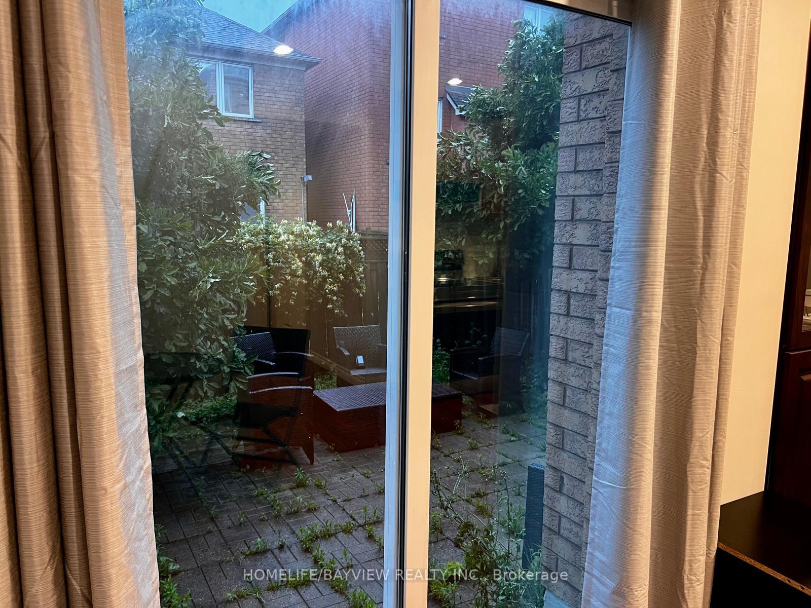 Photo 9 of 167 Yellowood Circle, Vaughan, Patterson — HOMEH