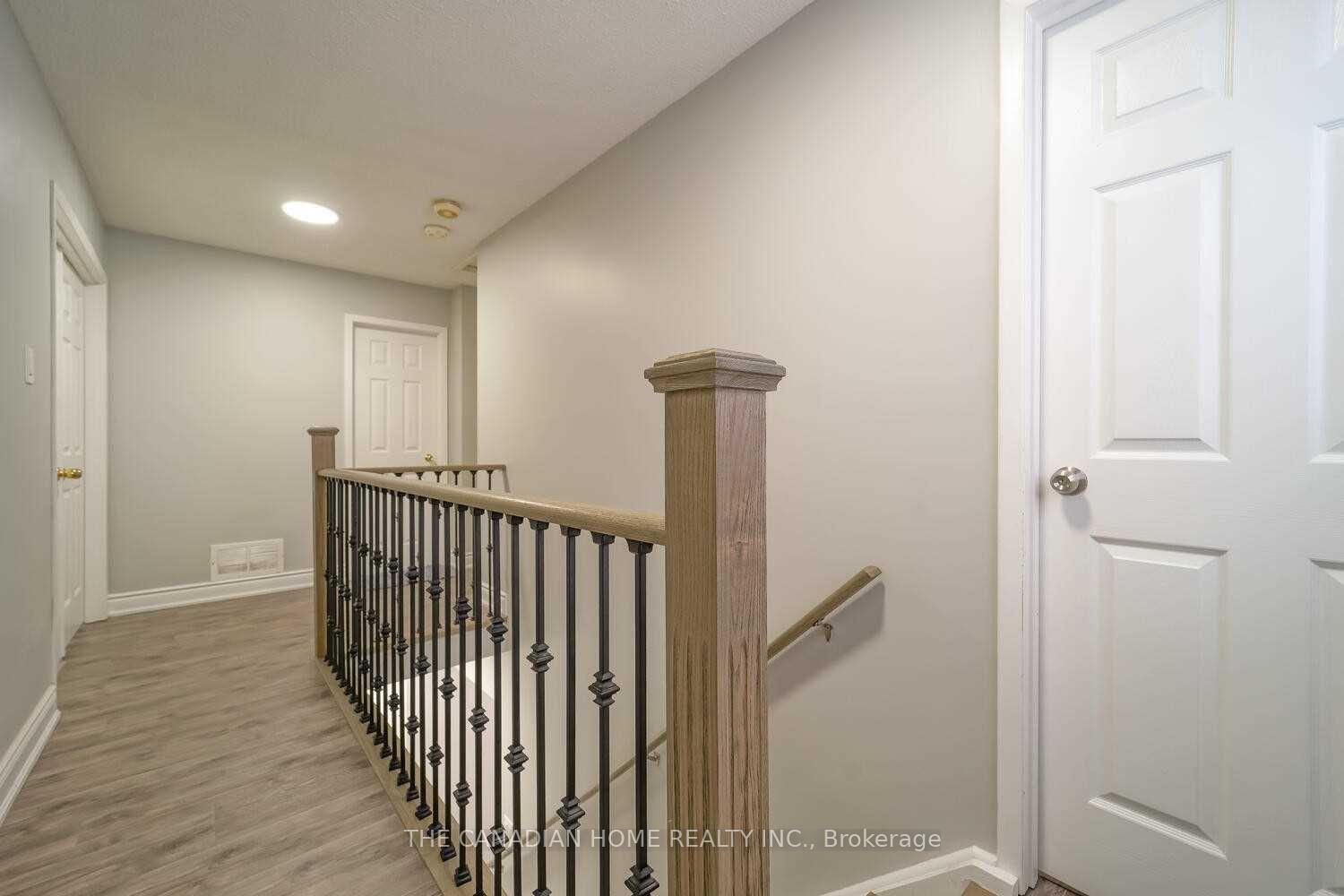 Photo 6 of 64 Somerset Drive, Brampton, Heart Lake West — HOMEH