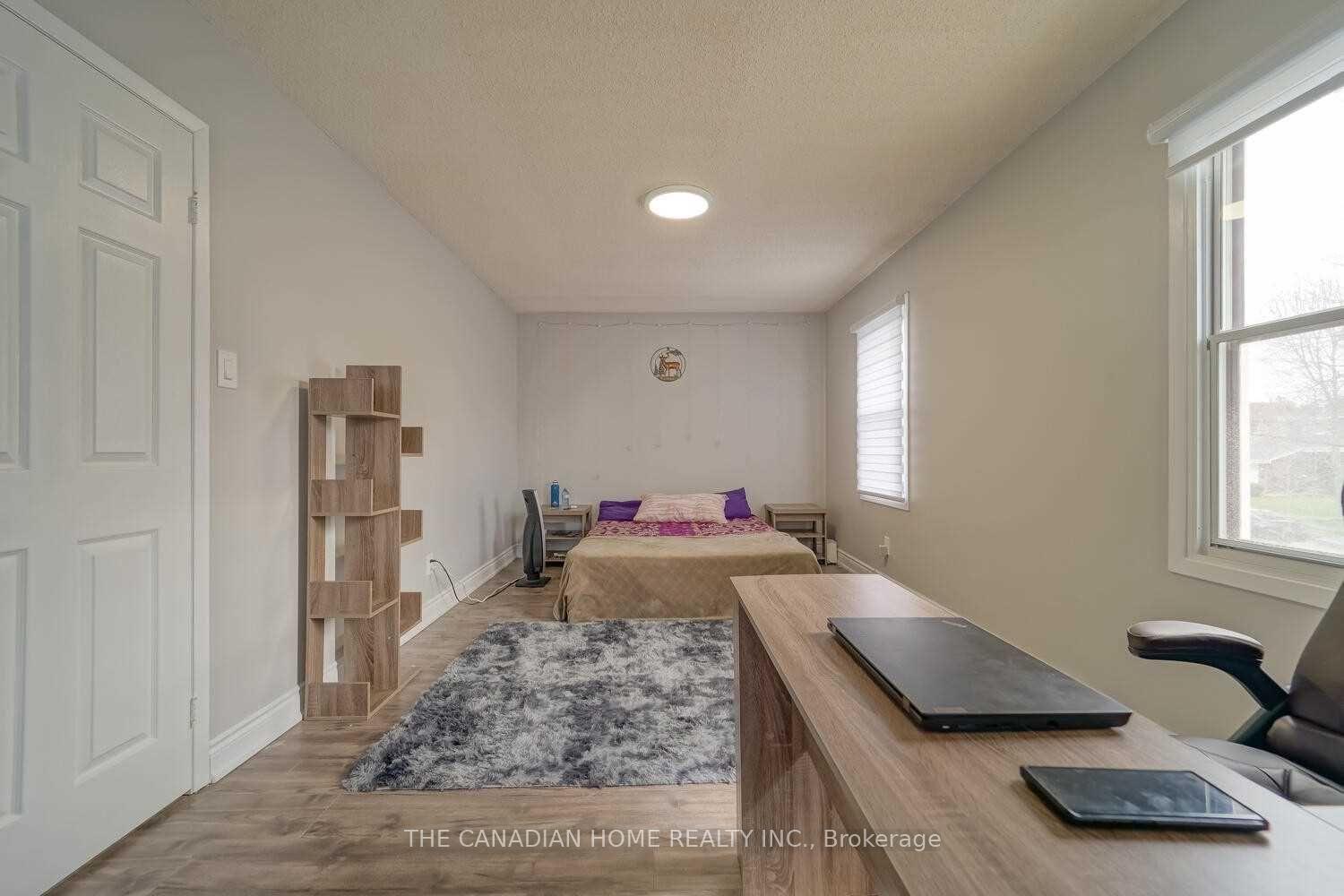 Photo 8 of 64 Somerset Drive, Brampton, Heart Lake West — HOMEH