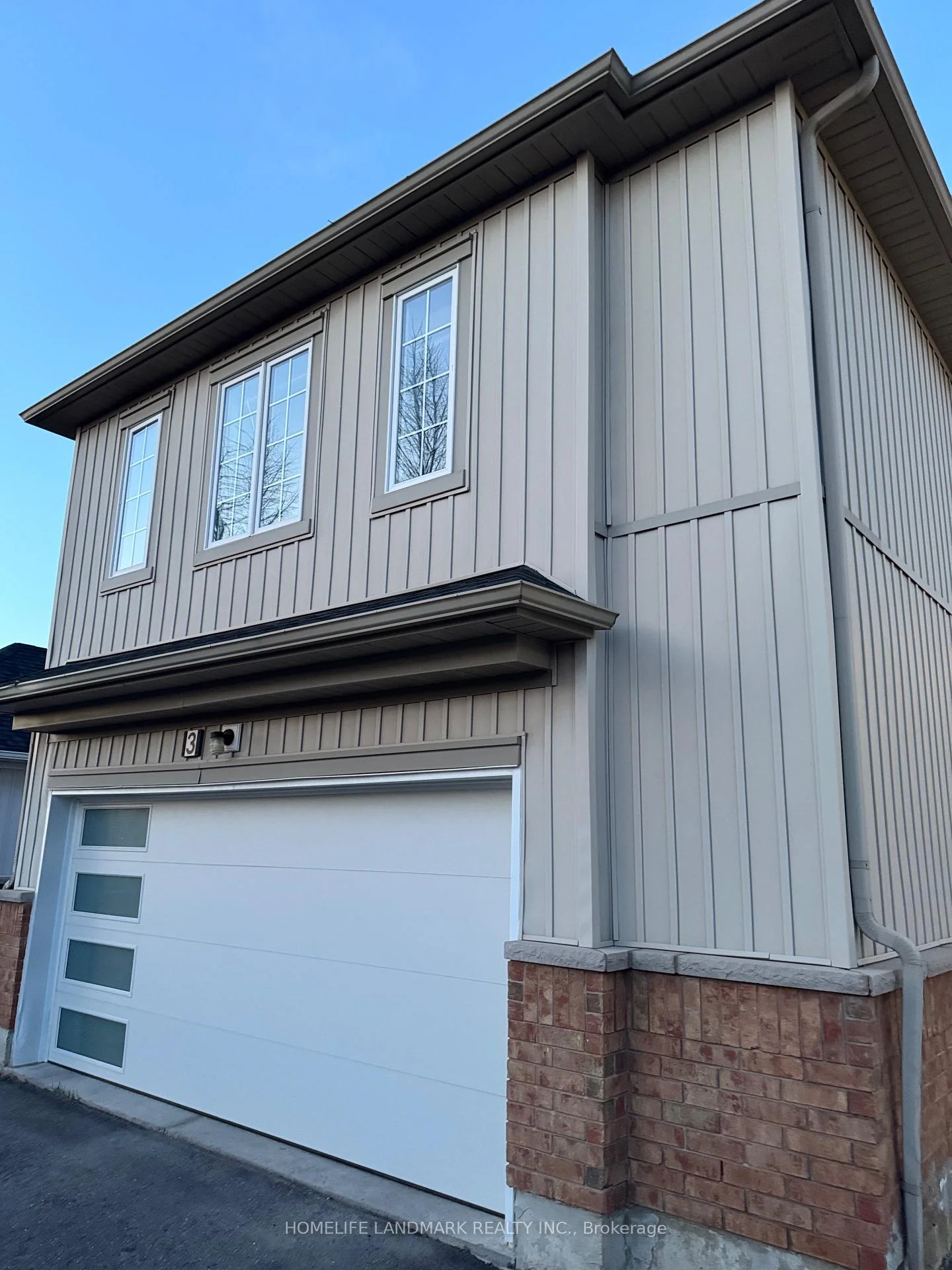 Photo 1 of 3 Oakmoor Lane, Markham, Cornell — HOMEH