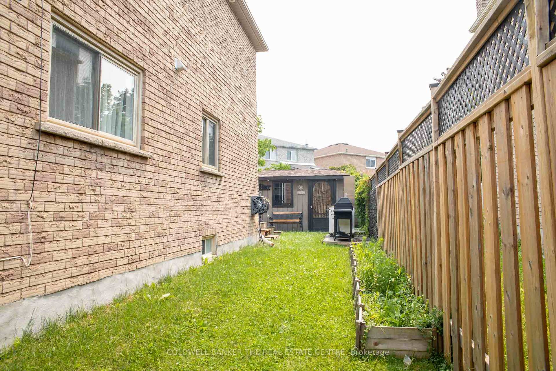 Photo 30 of 497 Grove Street E, Barrie, Grove East — HOMEH