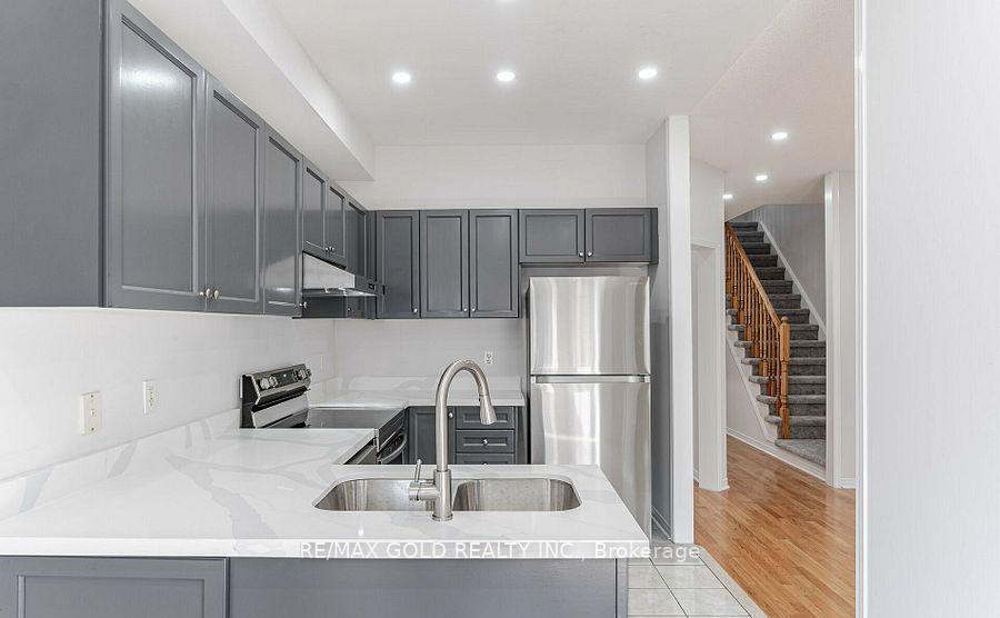 Photo 9 of 69 Portrush Trail, Brampton, Credit Valley — HOMEH