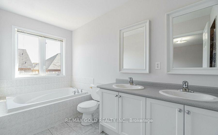 Photo 22 of 69 Portrush Trail, Brampton, Credit Valley — HOMEH