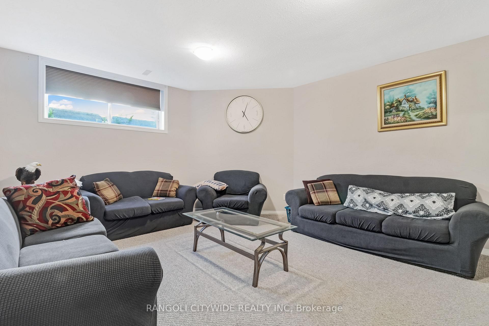 Photo 22 of 5962 Pineglade Crescent, Ottawa, Chapel Hill South - Orleans Village — HOMEH