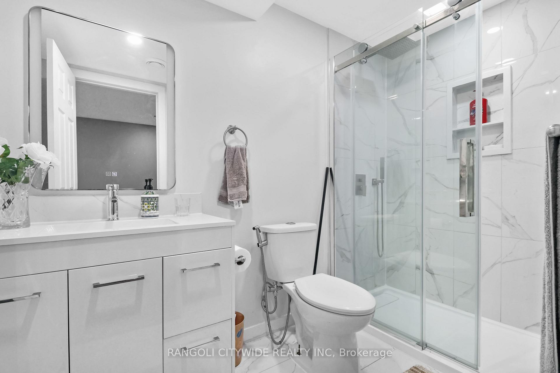 Photo 24 of 5962 Pineglade Crescent, Ottawa, Chapel Hill South - Orleans Village — HOMEH
