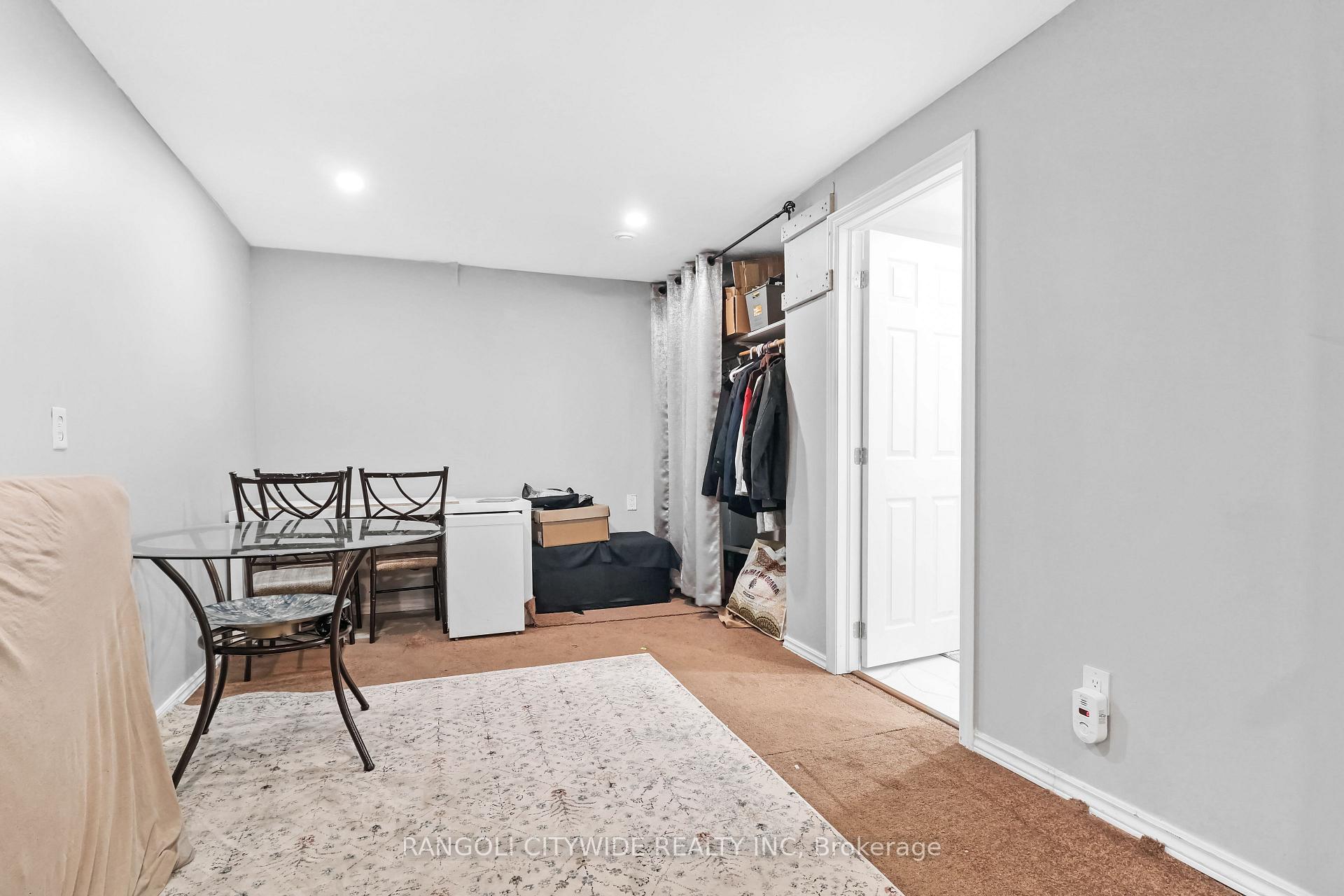 Photo 27 of 5962 Pineglade Crescent, Ottawa, Chapel Hill South - Orleans Village — HOMEH