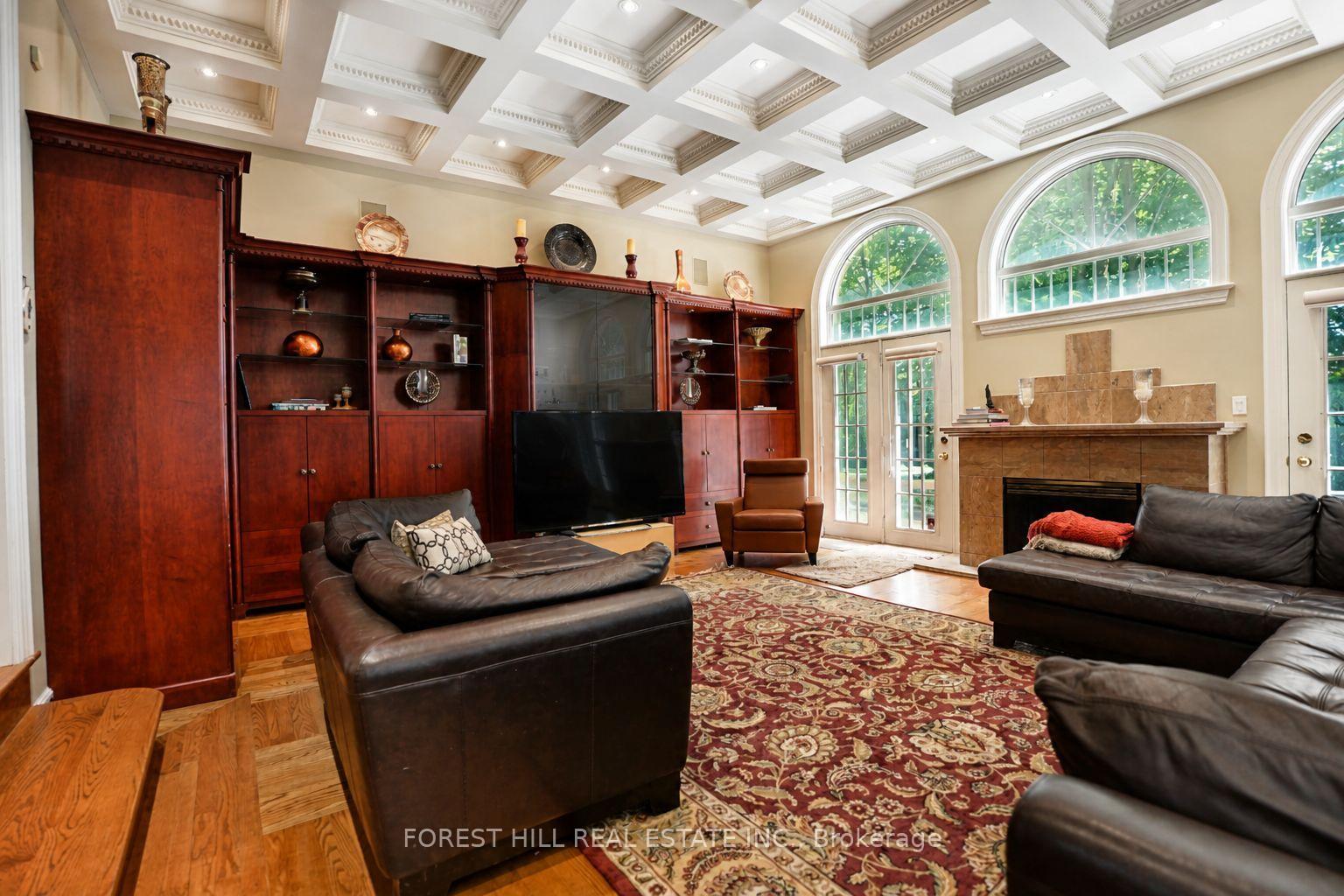Photo 20 of 161 Renaissance Court, Vaughan, Beverley Glen — HOMEH