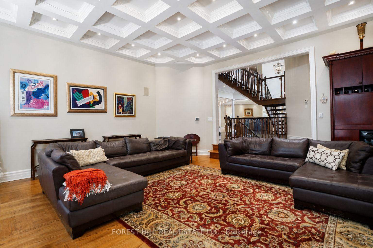 Photo 21 of 161 Renaissance Court, Vaughan, Beverley Glen — HOMEH