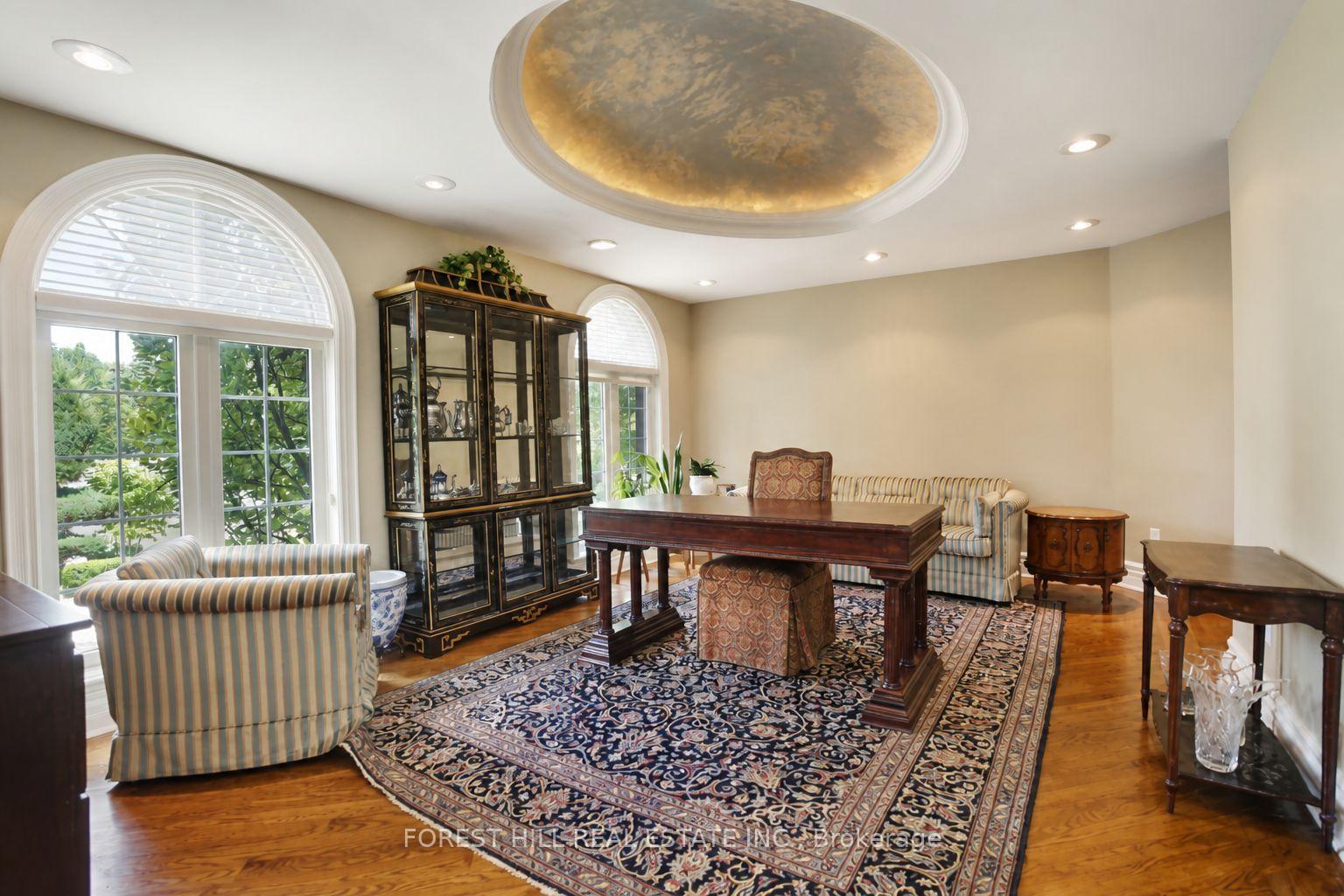 Photo 23 of 161 Renaissance Court, Vaughan, Beverley Glen — HOMEH