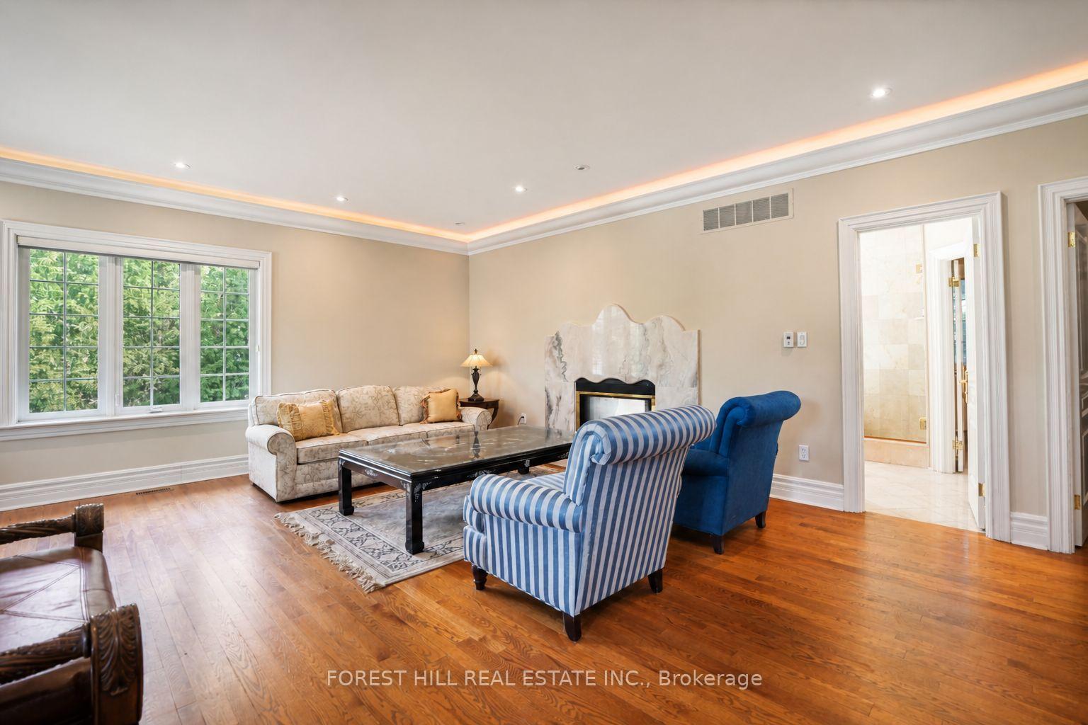 Photo 26 of 161 Renaissance Court, Vaughan, Beverley Glen — HOMEH