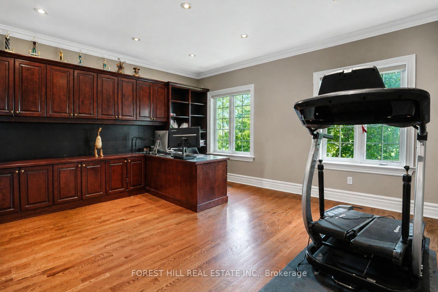 Photo 30 of 161 Renaissance Court, Vaughan, Beverley Glen — HOMEH
