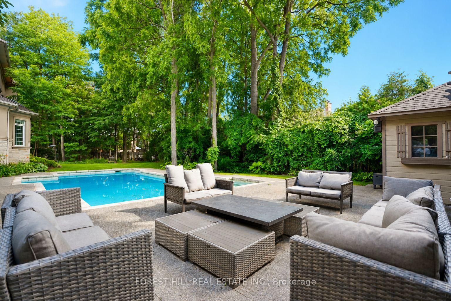 Photo 41 of 161 Renaissance Court, Vaughan, Beverley Glen — HOMEH
