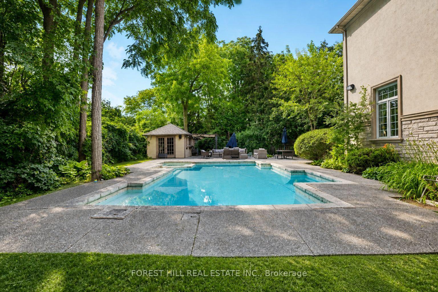 Photo 43 of 161 Renaissance Court, Vaughan, Beverley Glen — HOMEH