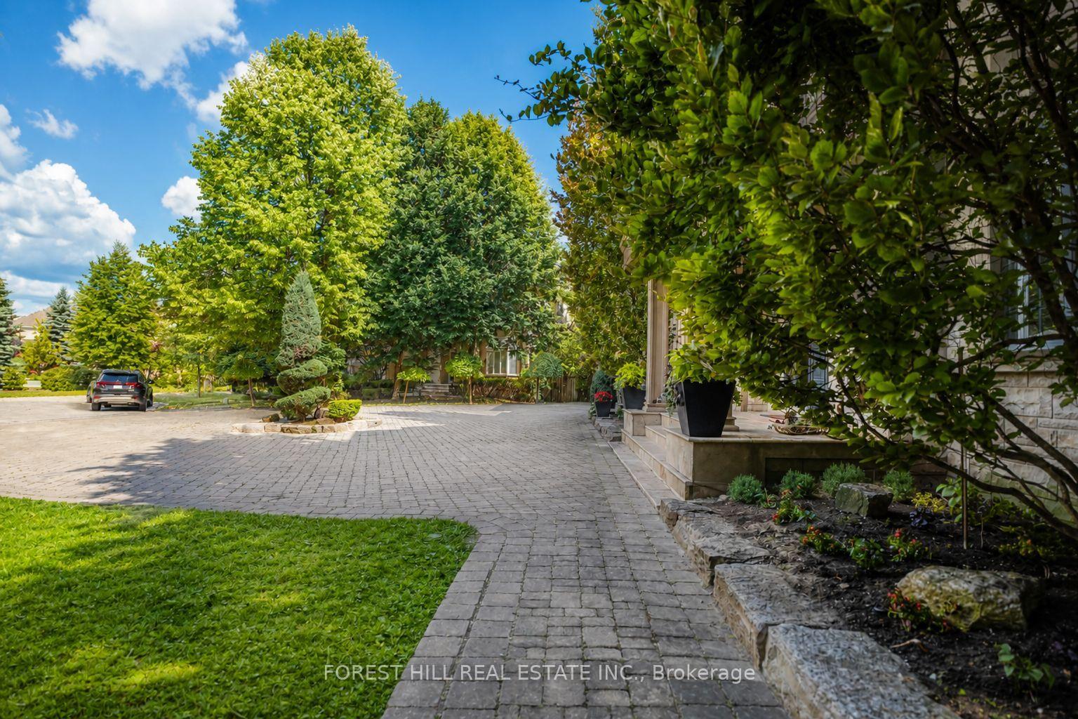 Photo 45 of 161 Renaissance Court, Vaughan, Beverley Glen — HOMEH