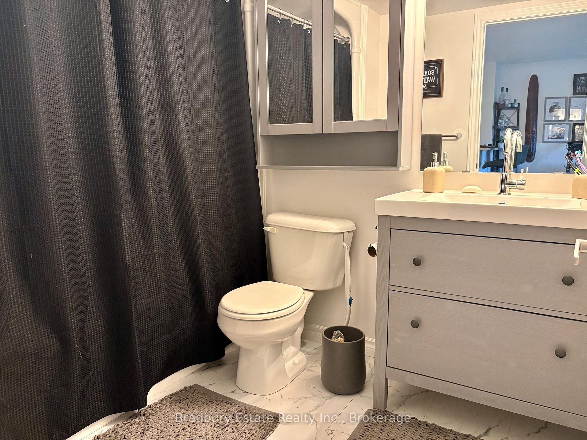 Photo 10 of Unit 308, 4450 Fairview Street, Burlington, Shoreacres — HOMEH