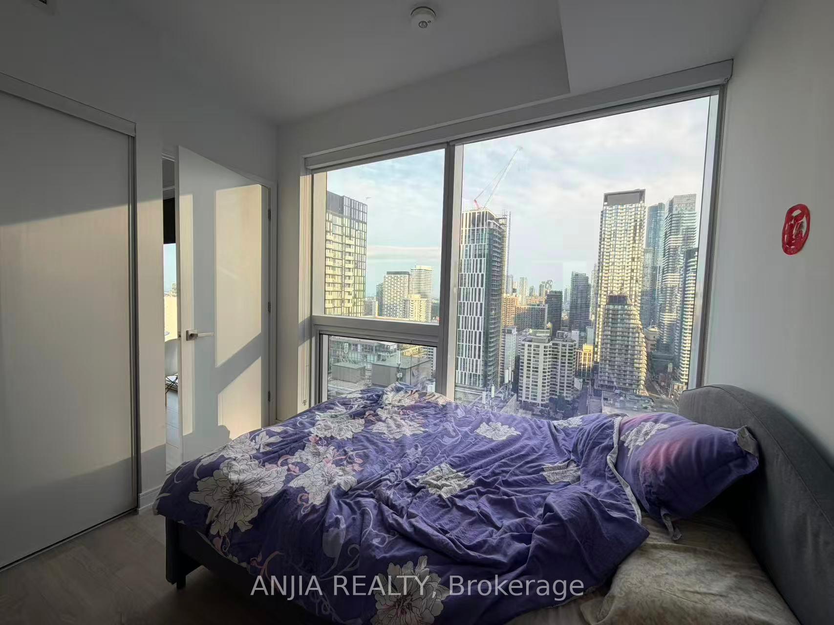 Photo 3 of Unit 2907, 3 Gloucester Street, Toronto, Church-Yonge Corridor — HOMEH