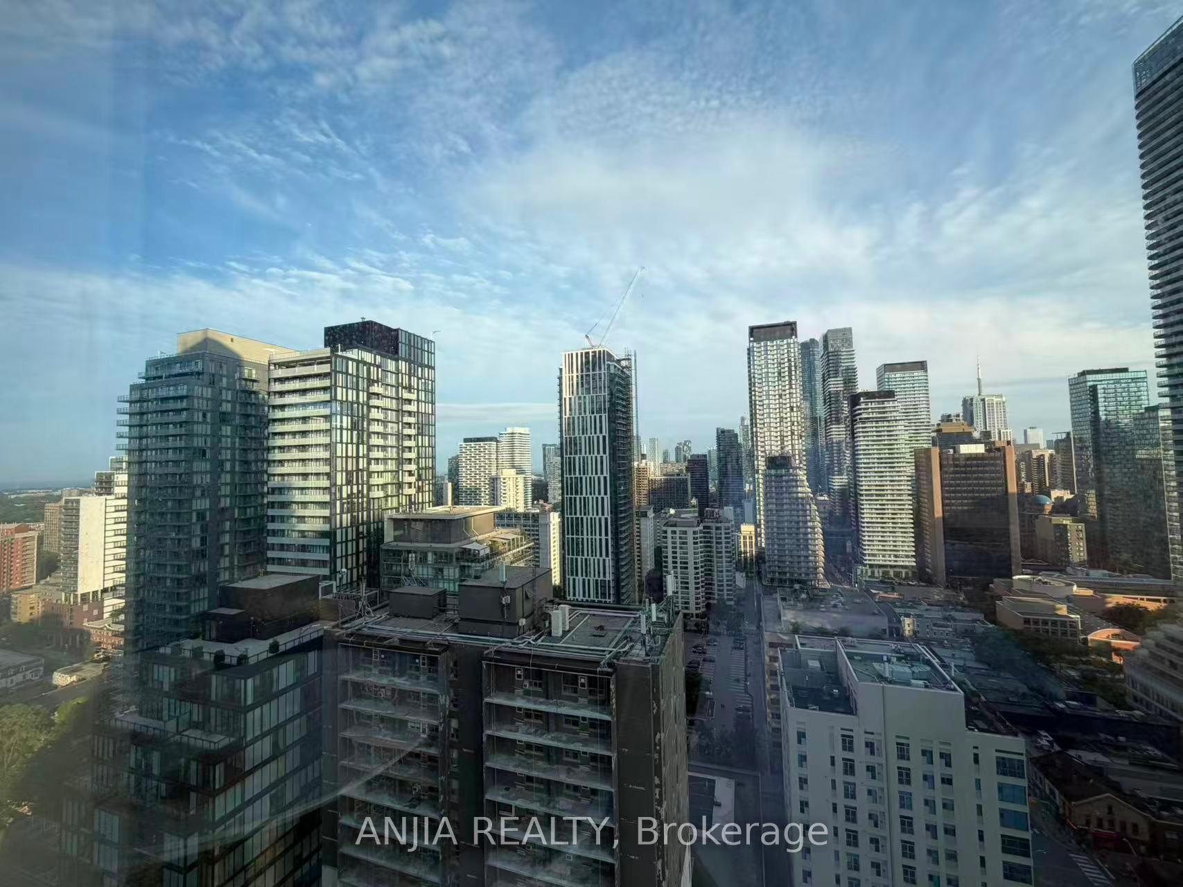 Photo 8 of Unit 2907, 3 Gloucester Street, Toronto, Church-Yonge Corridor — HOMEH