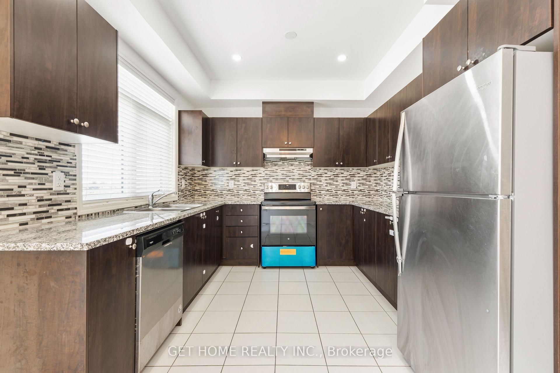 Photo 14 of 8 Coxhead Lane, Ajax, Central — HOMEH