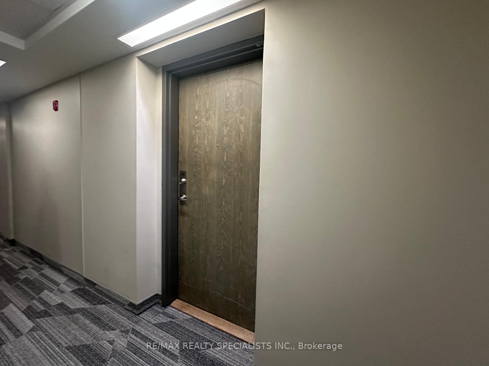 Photo 8 of Unit 319, 3070 Rotary Way, Burlington, Alton — HOMEH