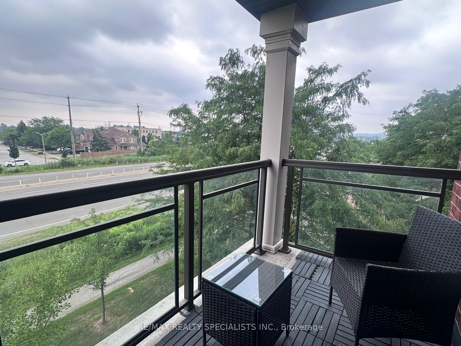 Photo 24 of Unit 319, 3070 Rotary Way, Burlington, Alton — HOMEH